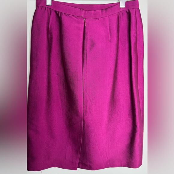 Vintage Badgley Mischka Two-Piece Satin Blend Magenta Blazer and Skirt Size 10 - Picture 11 of 13